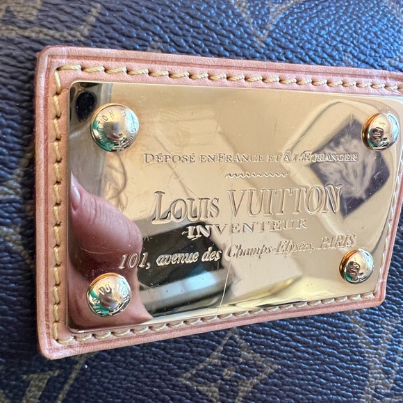 Authentic Louis Vuitton Galleria GM Bag - - Picture 7 of 10